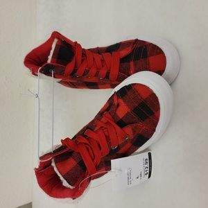 Girls Buffalo Plaid Print High Top Sneakers, red